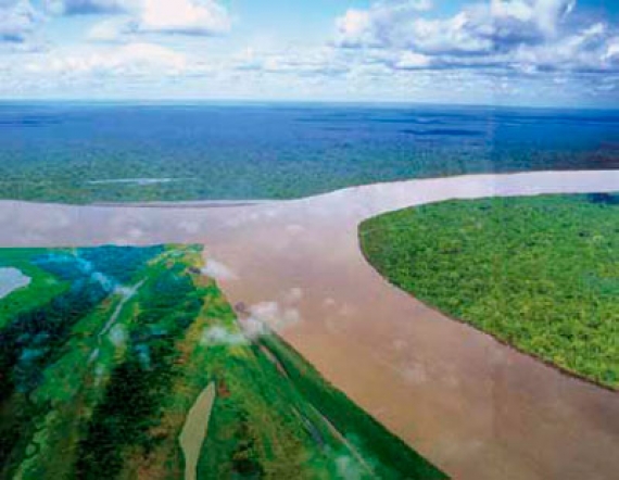 MIRADOR TURÍSTICO DEL PUNTO DE NACIMIENTO DEL AMAZONAS.